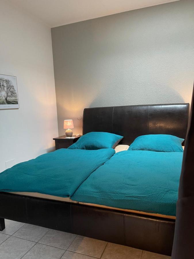 Mitten In Der Natur : Ferienwohnung Mit 3 Schlafzimmern, Neu Eingerichtet Neu Gaarz Extérieur photo
