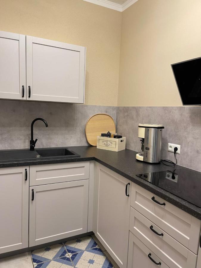 Mitten In Der Natur : Ferienwohnung Mit 3 Schlafzimmern, Neu Eingerichtet Neu Gaarz Extérieur photo